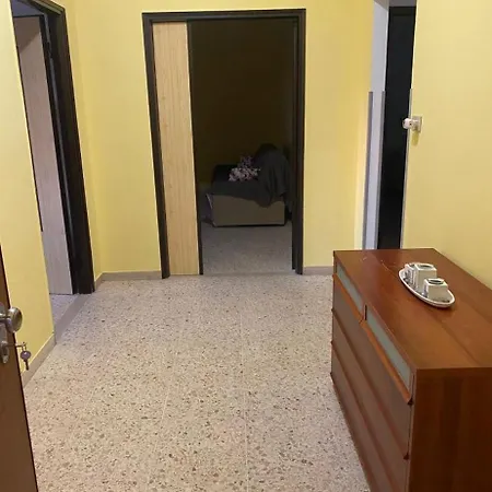 شقة Di Carlo لانشانو